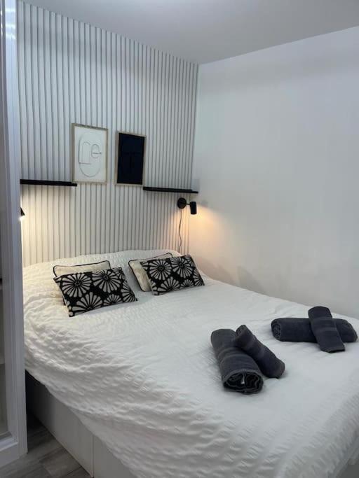 Urban Home By Unique Rooms Burgos Exterior photo