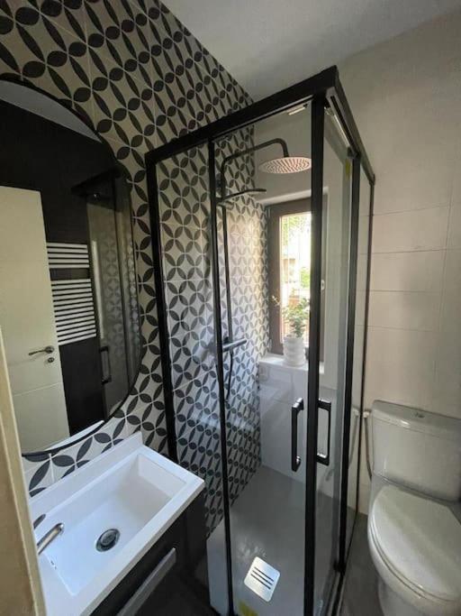 Urban Home By Unique Rooms Burgos Exterior photo